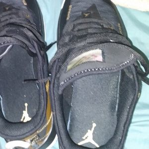 Mens Jordan shoes